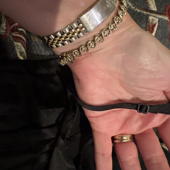 Victorias Secret Black 100% Silk Slip Gown Sheer V Front Size Small - Picture 4 of 6